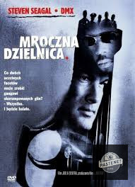 mroczna-dzielnica-w-czerni.jpg